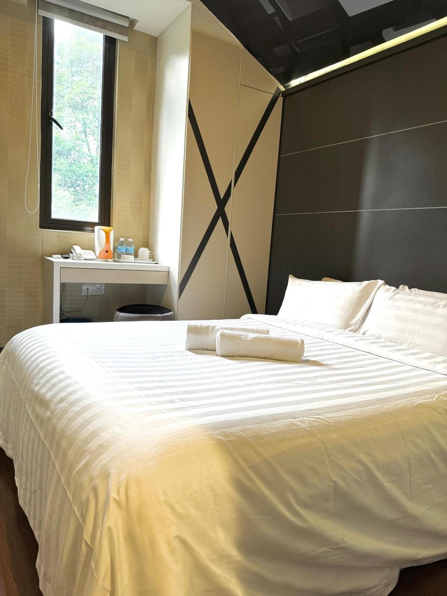 Chariton Hotel Nusa Bestari Johor Bahru Exterior photo